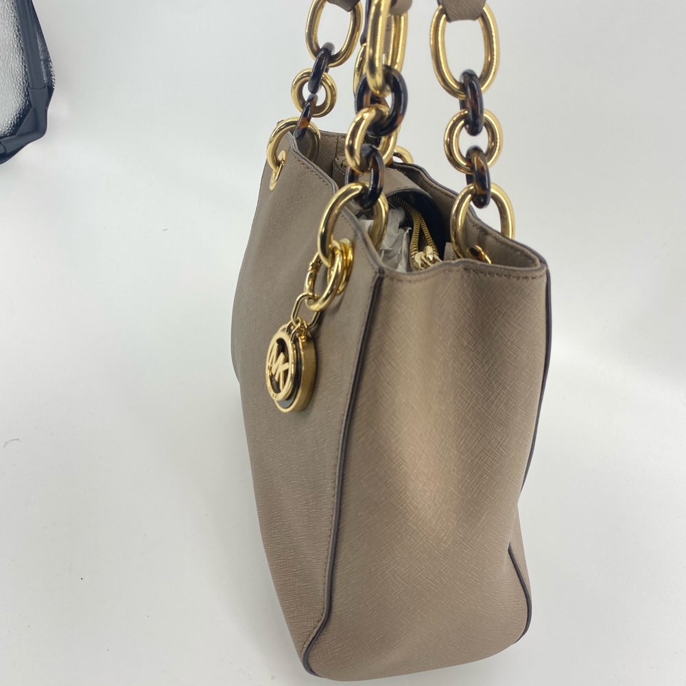 Michael Kors Cynthia Sm Leather Satchel - Picture 2 of 6